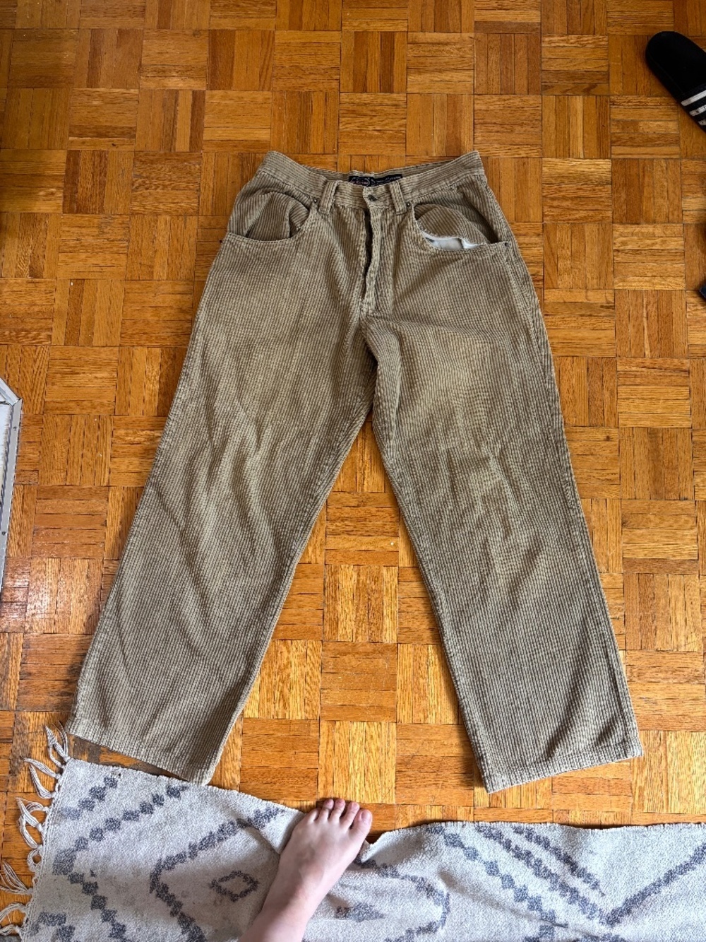 Amazing vintage 90s corduroy pants * accepting offers